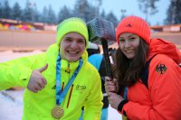 2016  Schneestation.com - Jonas Jannusch und Laura Nolte holten beide Gold im Monobob